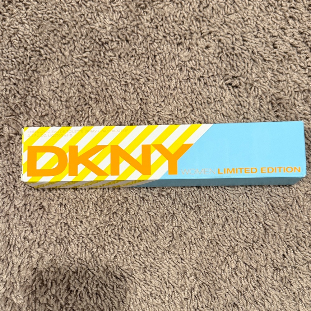 DKNY Limited Edition Energizing Eau de Toliette Spray